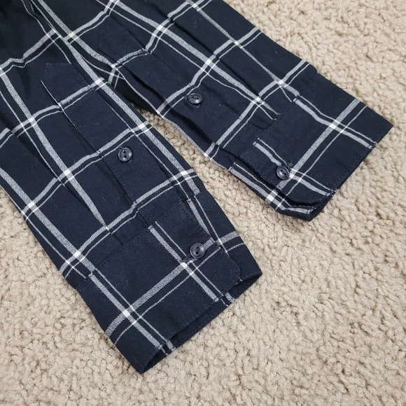 Madewell Ex Boyfriend Shirt in Windowpane Plaid - Picture 4 of 6